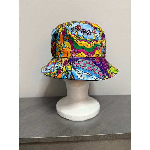 Mushroom Graffiti Reversible Unisex One Size Bucket Hat Fishing Sun NWOT hippie - Picture 1 of 5